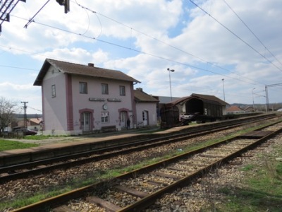 Železnička stanica Đurinci