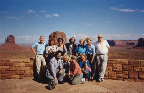 National Monument CIMAM 1990.